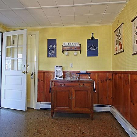 Lofted Cape Cottage By Leavetown Vacations South Yarmouth Kültér fotó