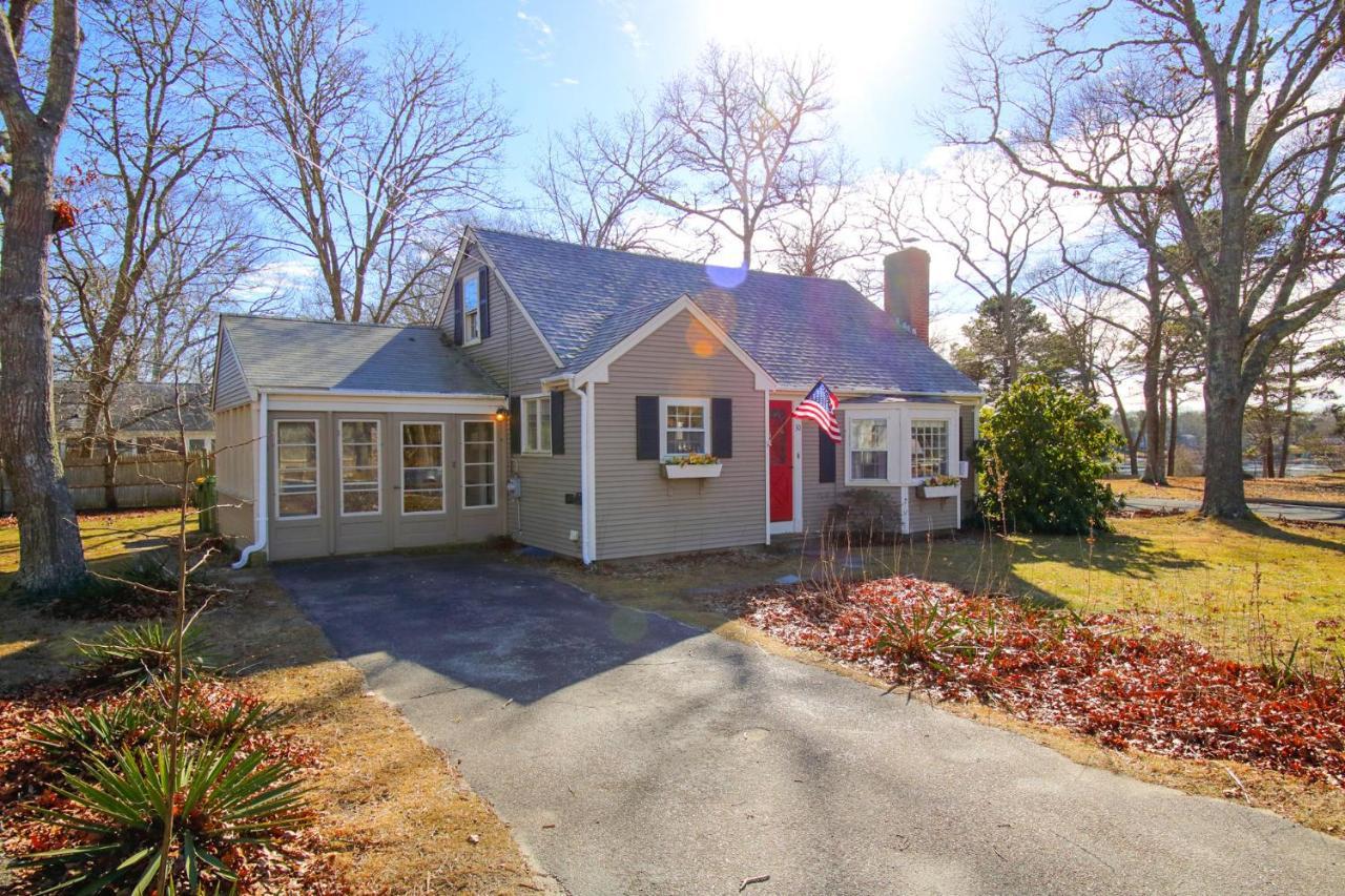 Lofted Cape Cottage By Leavetown Vacations South Yarmouth Kültér fotó