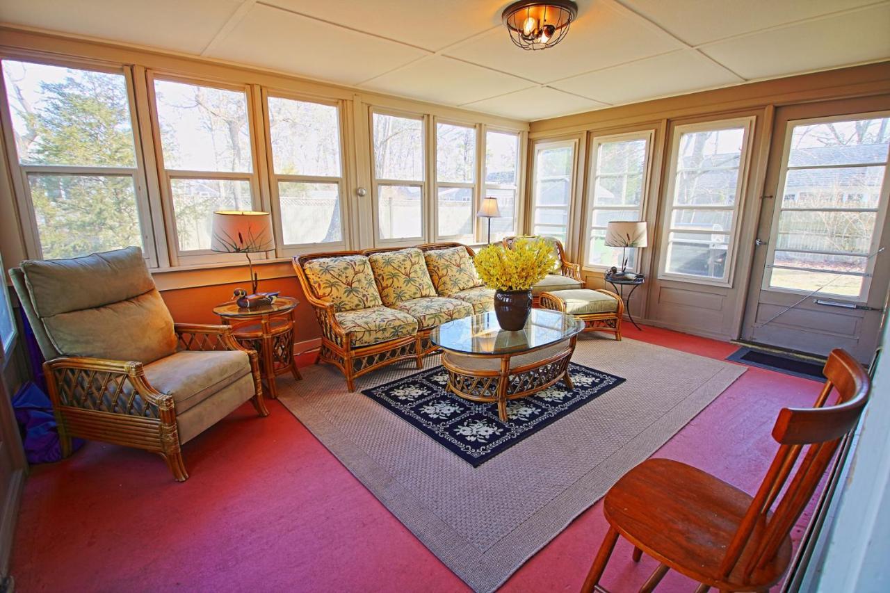 Lofted Cape Cottage By Leavetown Vacations South Yarmouth Kültér fotó