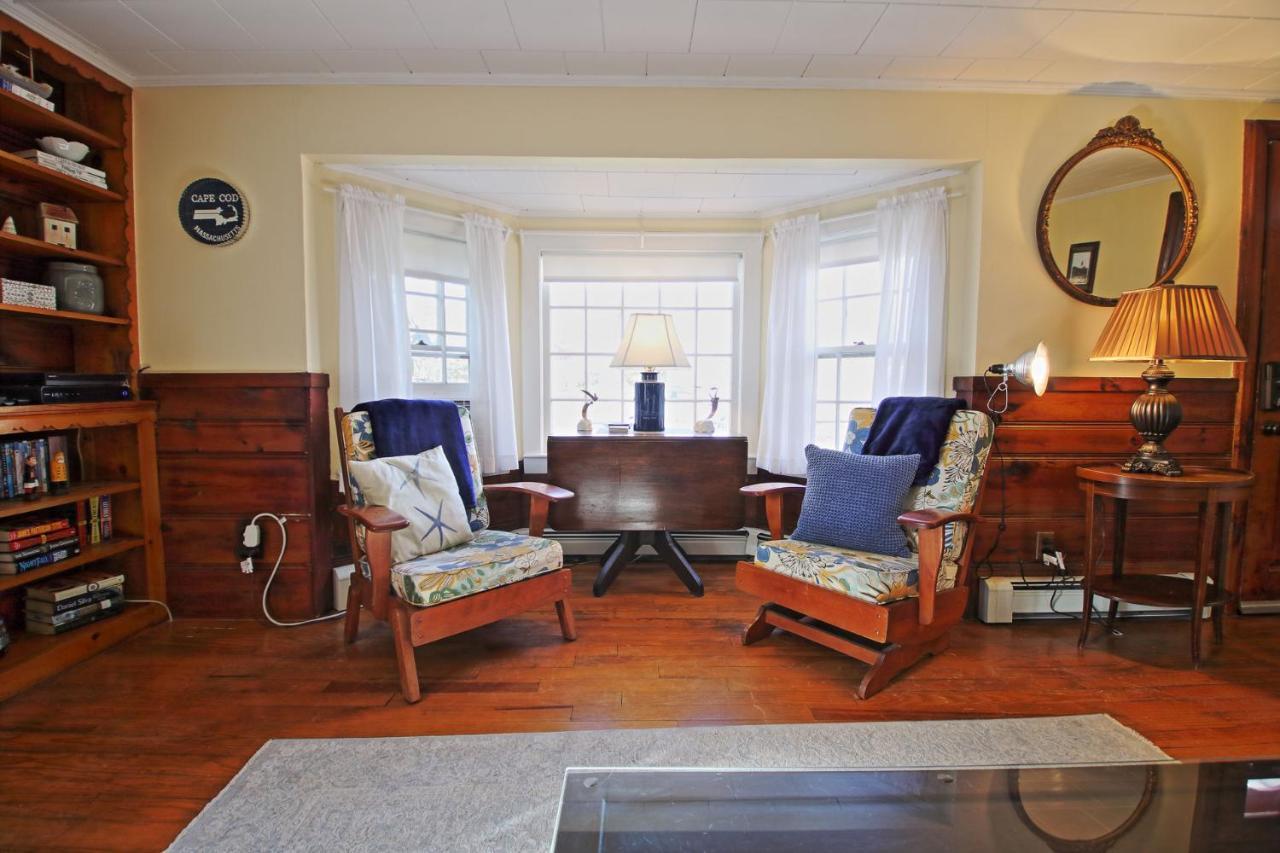 Lofted Cape Cottage By Leavetown Vacations South Yarmouth Kültér fotó