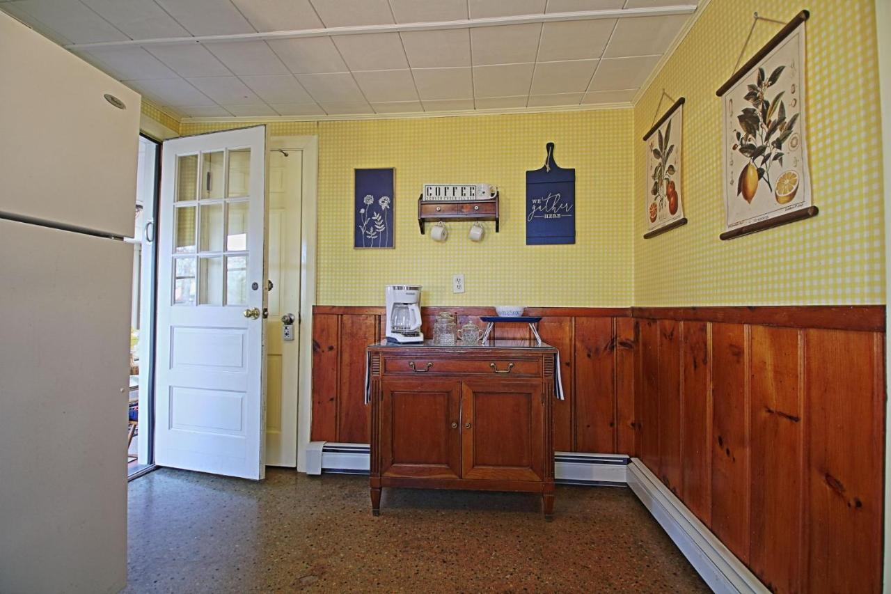 Lofted Cape Cottage By Leavetown Vacations South Yarmouth Kültér fotó
